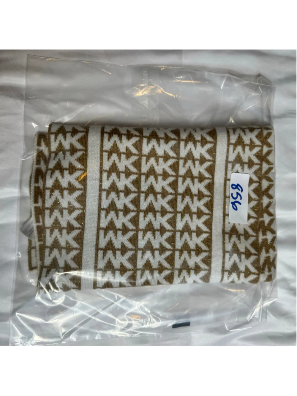 Women's Michael Kors One Size White Gold Logo Scarf